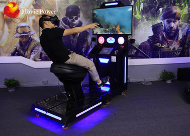 Езда машины верховой езды имитатора виртуальной реальности Вр на поле брани спины лошади воюя врага