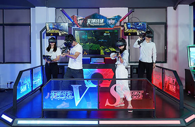 Взаимодействующие 4 игрового автомата стрельбы имитатора виртуальной реальности игроков 1